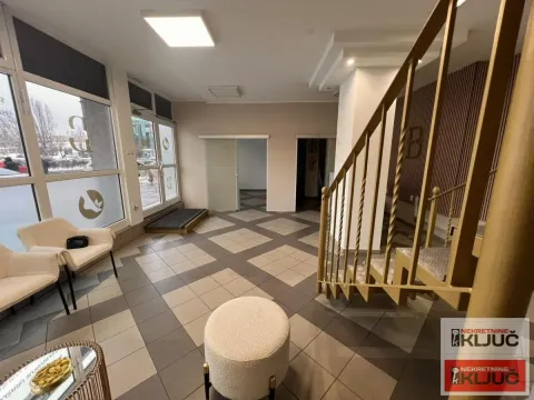 Rent, office space, 130m², Grbavica, Novi Sad Sve Podlokacije - image 9