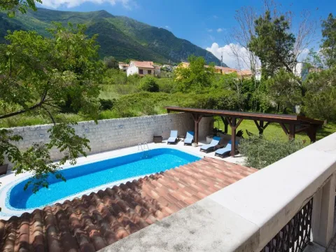 Prodaja, kuća, 690m², Prčanj, Kotor - image 5