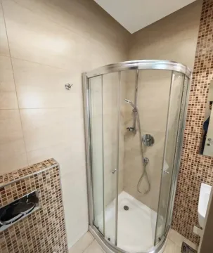 Rent, three bedroom apartment, 148m², Dedinje Sve Podlokacije, Beograd - image 16