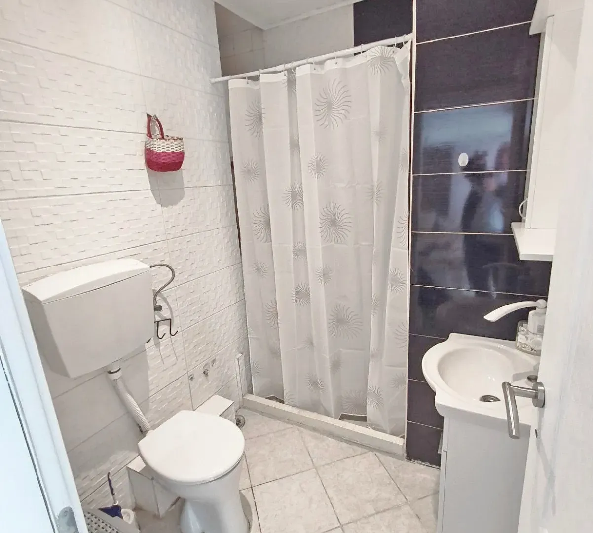 Rent, studio apartment, 40m², Stari Aerodrom, Podgorica