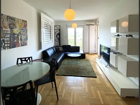 Izdavanje, stan, 65m², Krivi Most, Podgorica - image 2