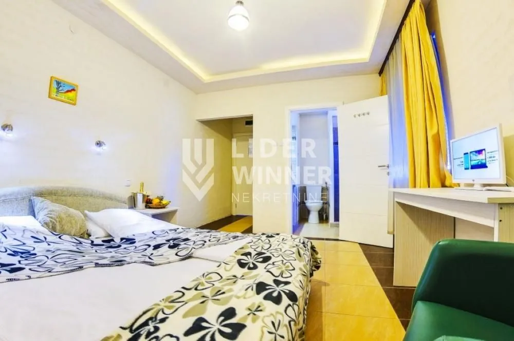Izdavanje, ugostiteljski objekat, 800m², Ugrinovci, Gornji Milanovac