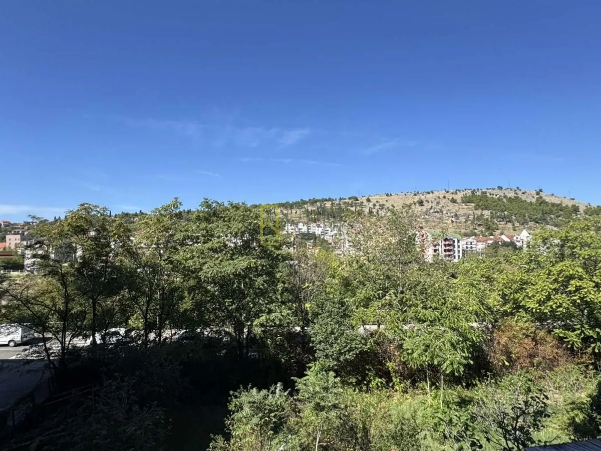 Prodaja, jednosoban stan, 43m², Vezirov Most, Podgorica