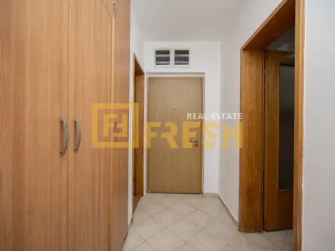 Prodaja, dvosoban stan, 84m², Stari Aerodrom, Podgorica - image 7