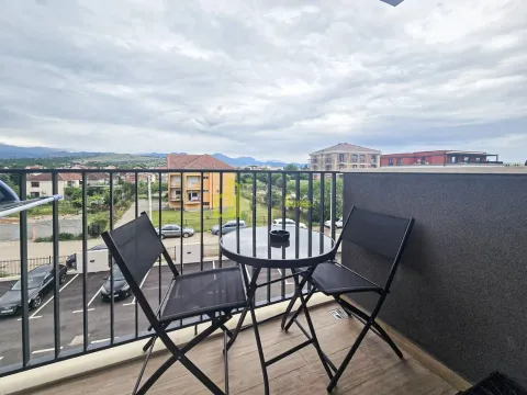 Rent, one bedroom apartment, 39m², Tološi, Podgorica - image 9