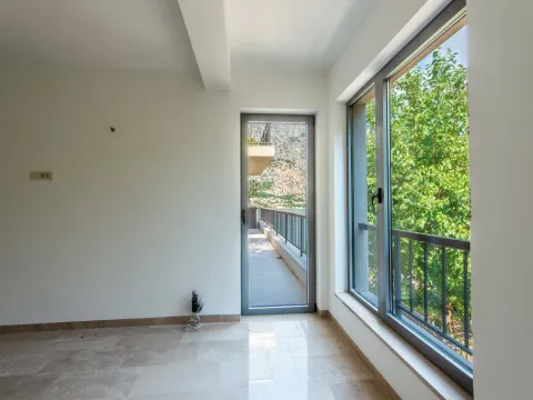 Prodaja, stan, 510m², Muo, Kotor - image 20