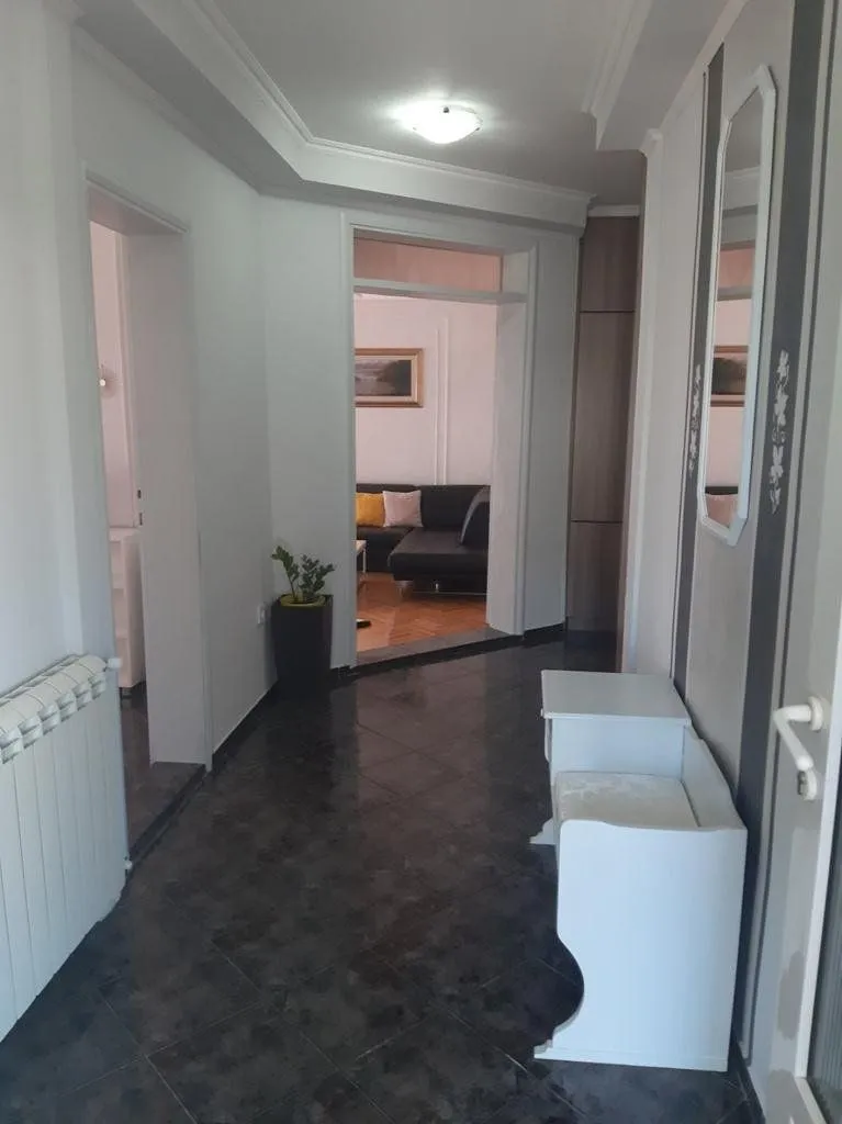 Rent, three bedroom apartment, 140m², Zabjelo, Podgorica