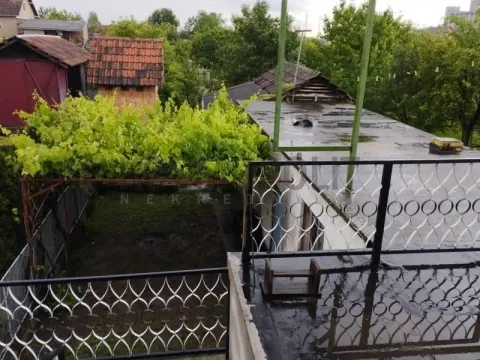 Prodaja, kuća, 220m², Centar, Stara Pazova - image 13