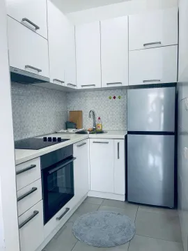 Izdavanje, garsonjera, 33m², City Kvart, Podgorica - image 5