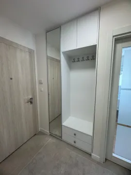 Izdavanje, jednosoban stan, 41m², Pobrežje, Podgorica - image 5