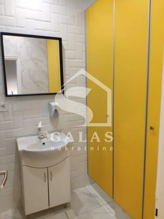 Rent, office space, 120m², Stari Grad, Beograd