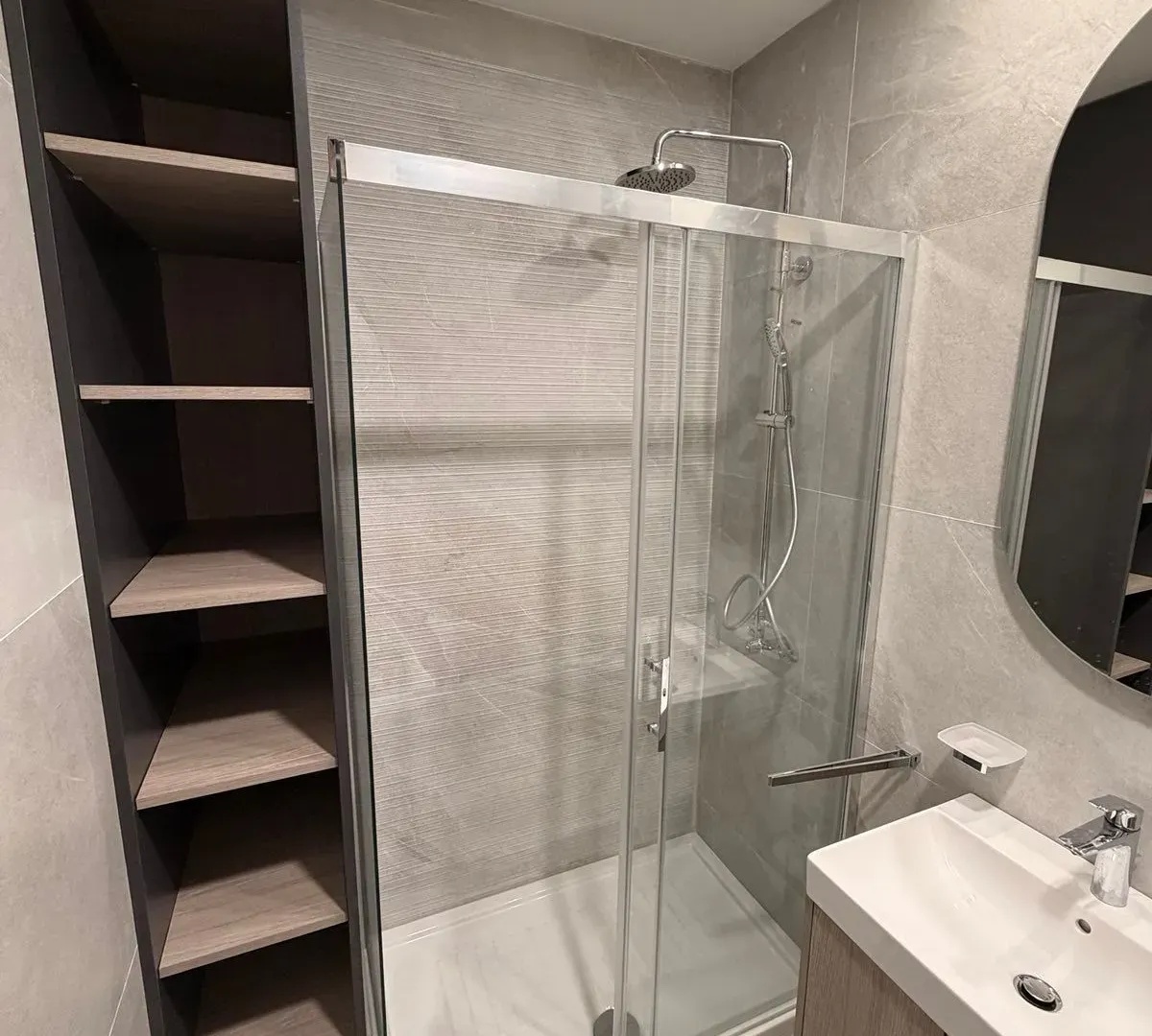 Prodaja, jednosoban stan, 47m², Central Point, Podgorica