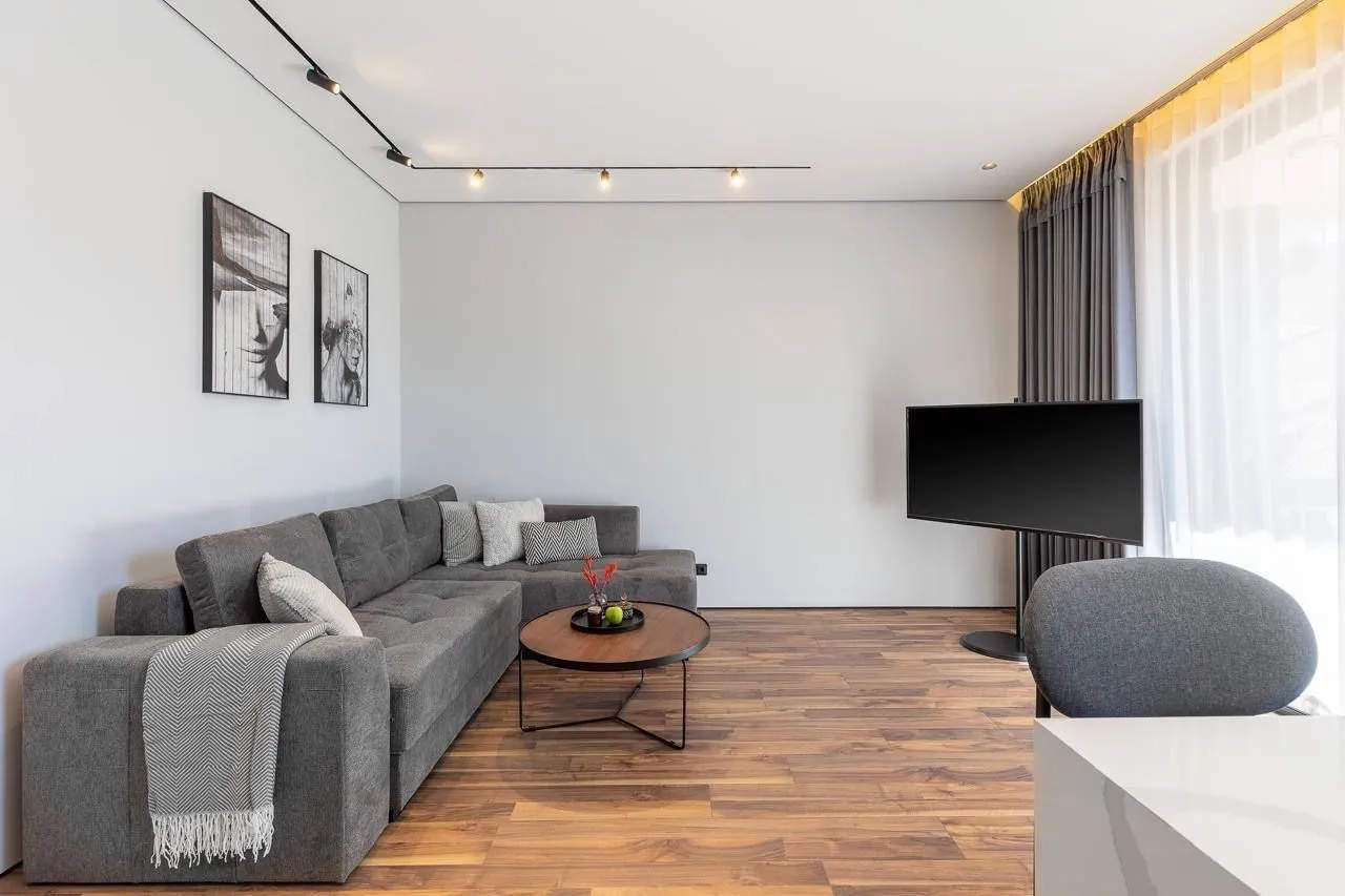 Prodaja, jednosoban stan, 56m², Lastva Grbaljska, Kotor