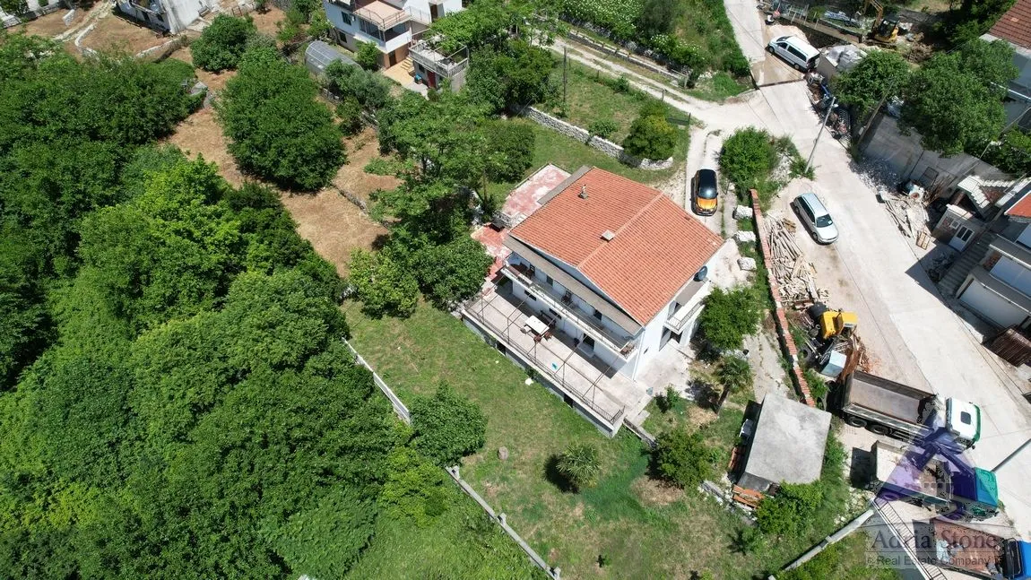 Sale, house, 192m², Risan, Kotor