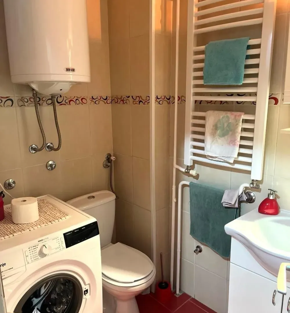 Sale, two bedroom apartment, 71m², Novi Beograd Blok 37, Novi Beograd Sve Podlokacije