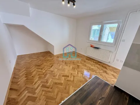 Prodaja, garsonjera, 24m², Stari grad, Novi Sad - image 4