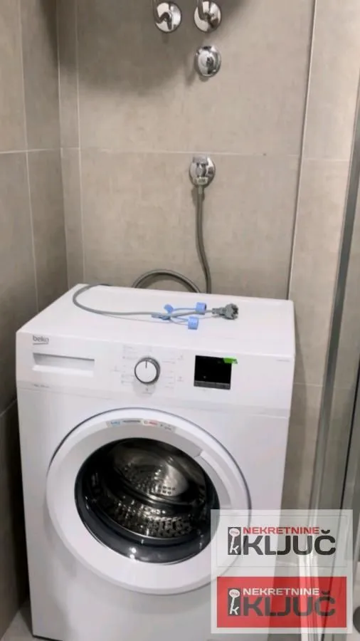 Izdavanje, dvosoban stan, 65m², Telep, Novi Sad Sve Podlokacije