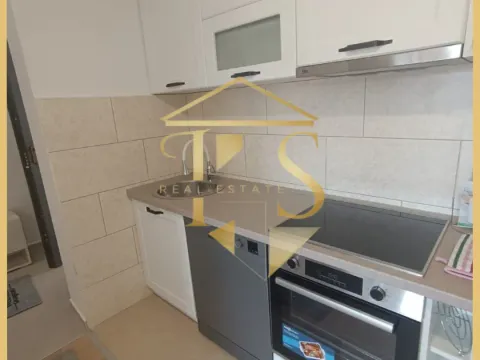 Rent, one bedroom apartment, 50m², Centar, Tivat - image 5