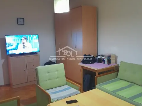 Rent, one bedroom apartment, 41m², Čukarica, Beograd - image 6