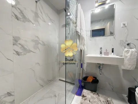 Izdavanje, dvosoban stan, 70m², Stara Varoš, Podgorica - image 9