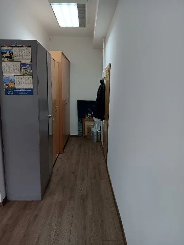 Rent, office space, 33m², Zeleno Brdo, Zvezdara Sve Podlokacije