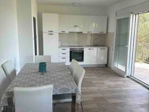 Rent, house, 100m², Kavač, Kotor - image 3