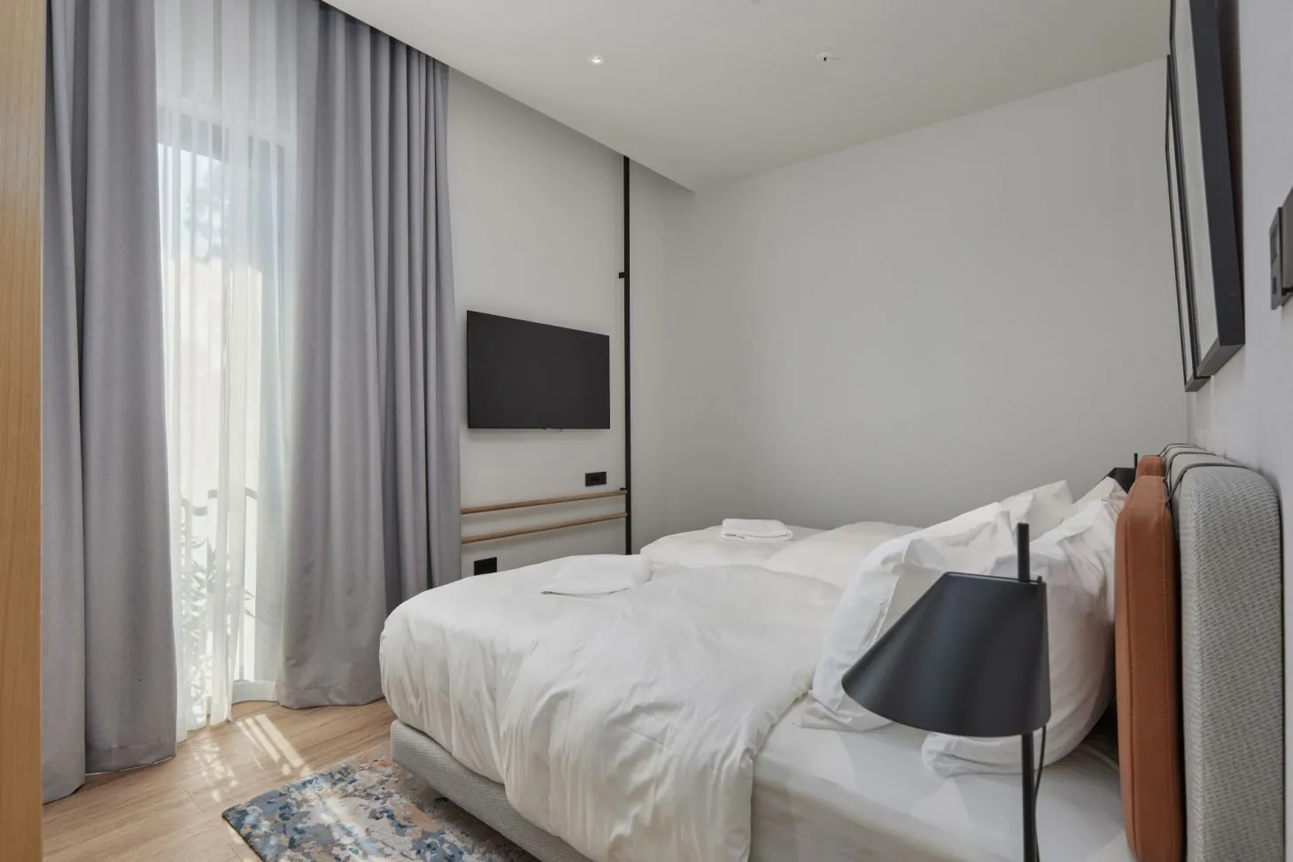Prodaja, dvosoban stan, 115m², Tivat, Crna Gora