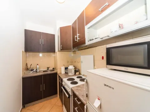 Prodaja, jednosoban stan, 42m², Stari Aerodrom, Podgorica - image 5