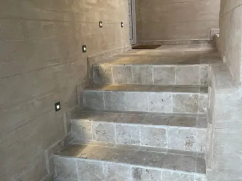 Izdavanje, stan, 55m², Šušanj, Bar - image 11