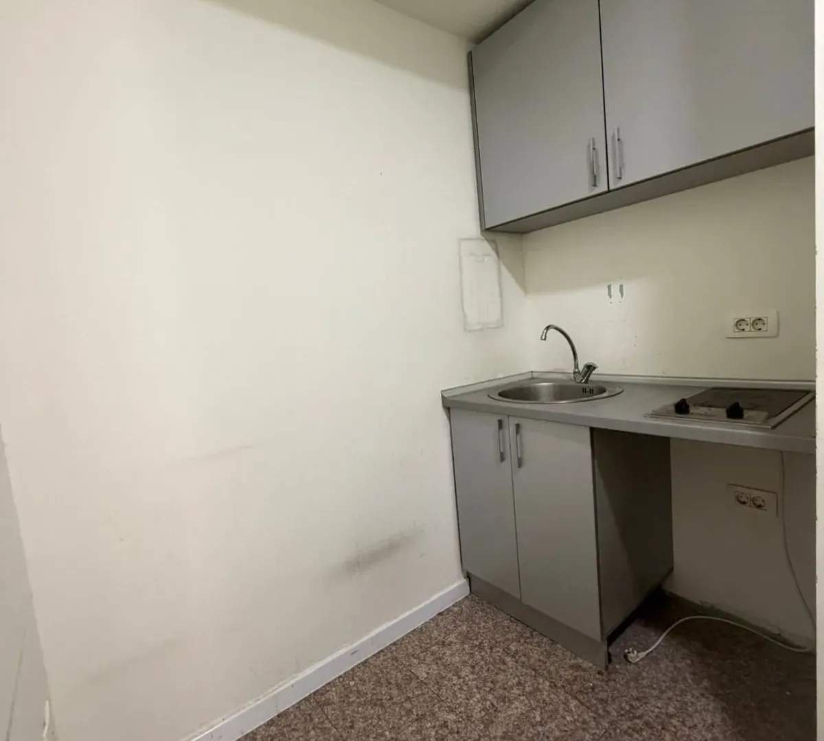 Rent, office space, 145m², Centar, Bar