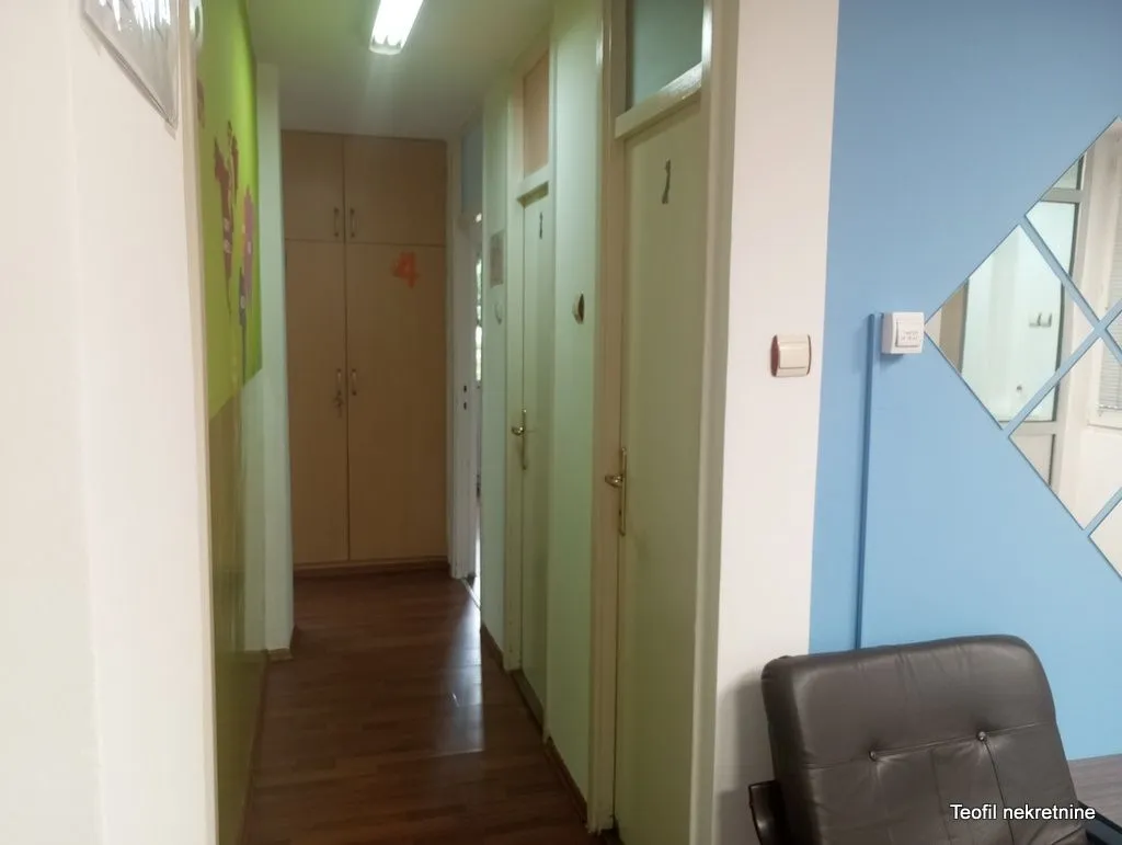 Sale, four bedroom apartment, 94m², Novi Beograd Blok 29, Novi Beograd Sve Podlokacije