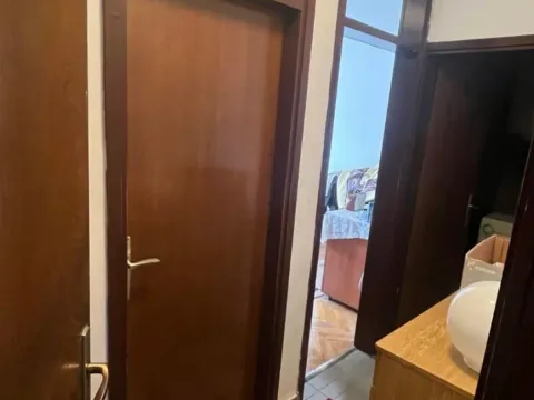 Prodaja, stan, 76m², Blok 6, Podgorica - image 2