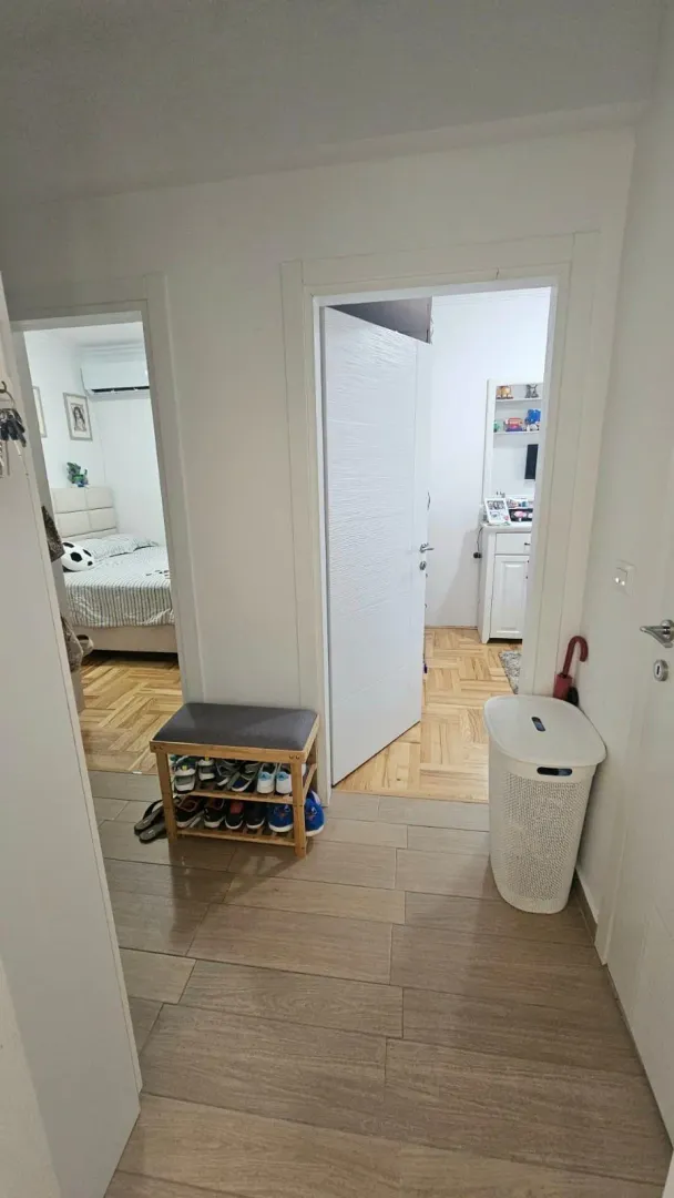 Prodaja, dvosoban stan, 40m², Podgorica, Crna Gora