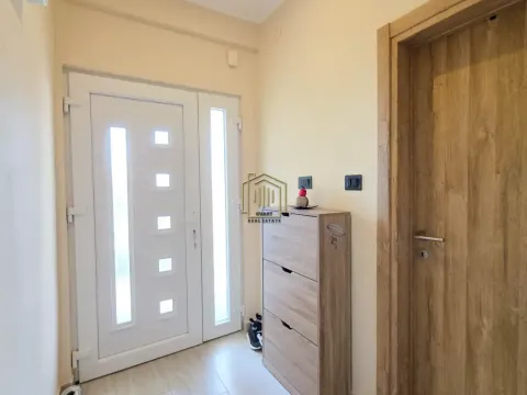 Prodaja, kuća, 65m², Podgorica, Crna Gora - image 6