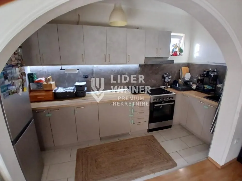 Prodaja, trosoban stan, 88m², Kumodraž 1, Kumodraž Sve Podlokacije