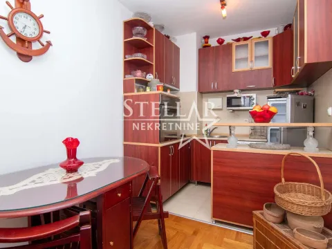 Rent, two bedroom apartment, 55m², Stari Aerodrom, Podgorica - image 14