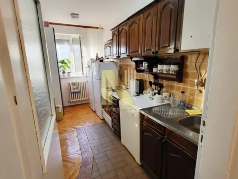 Prodaja, dvosoban stan, 52m², Bulevar Oslobodjenja, Novi Sad Sve Podlokacije - image 4