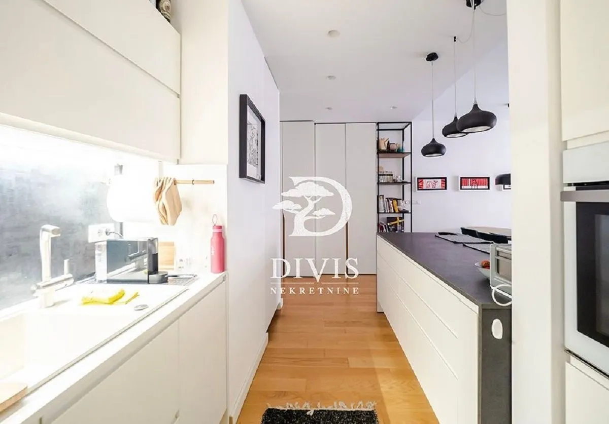 Izdavanje, dvosoban stan, 73m², Novi Beograd Blok 65, Novi Beograd Sve Podlokacije