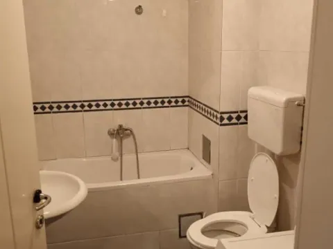 Izdavanje, jednosoban stan, 39m², Grbavica, Novi Sad Sve Podlokacije - image 6