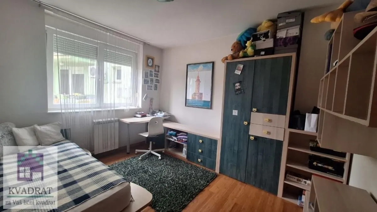 Prodaja, četvorosoban stan, 115m², Grbavica, Novi Sad Sve Podlokacije