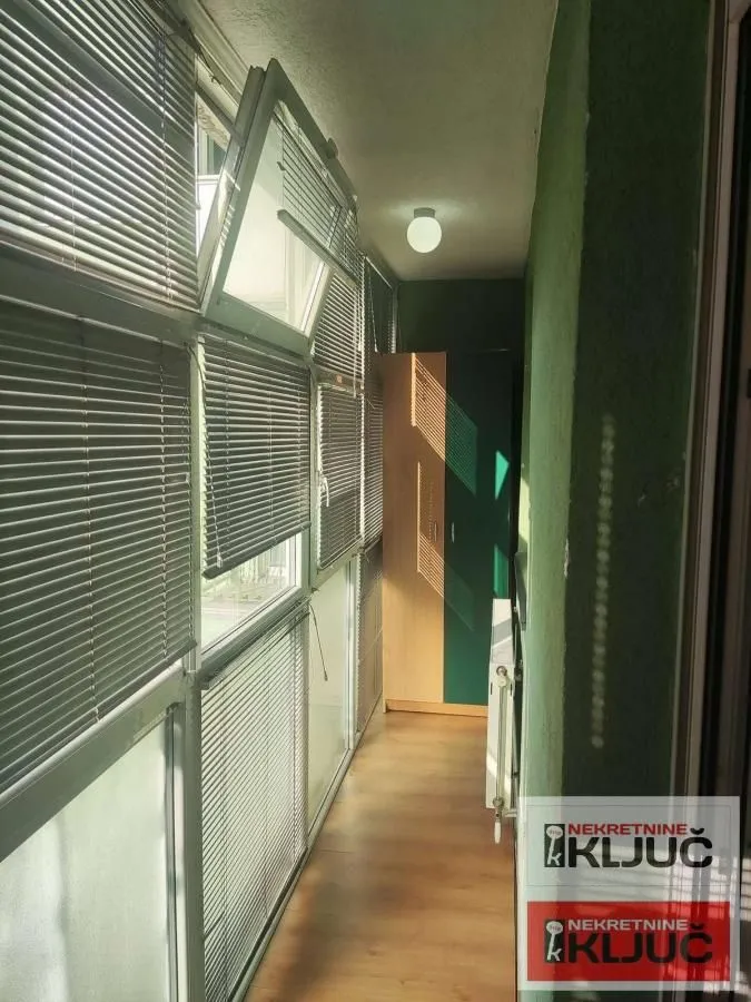 Izdavanje, jednosoban stan, 41m², Socijalno, Novi Sad Sve Podlokacije
