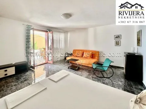 Sale, two bedroom apartment, 90m², Krašići, Tivat - image 2