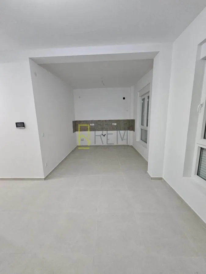 Prodaja, dvosoban stan, 70m², Đenovići, Herceg Novi