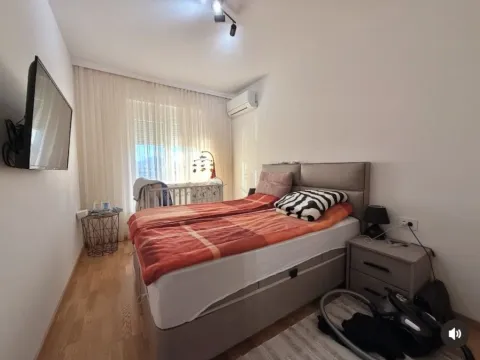 Prodaja, dvosoban stan, 68m², Stari Aerodrom, Podgorica - image 12