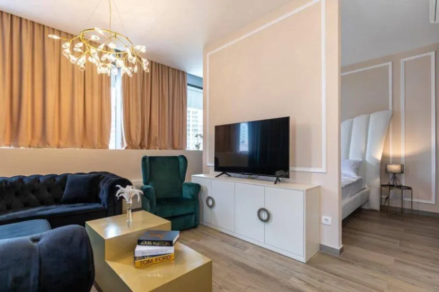 Prodaja, jednosoban stan, 47m², Centar, Budva