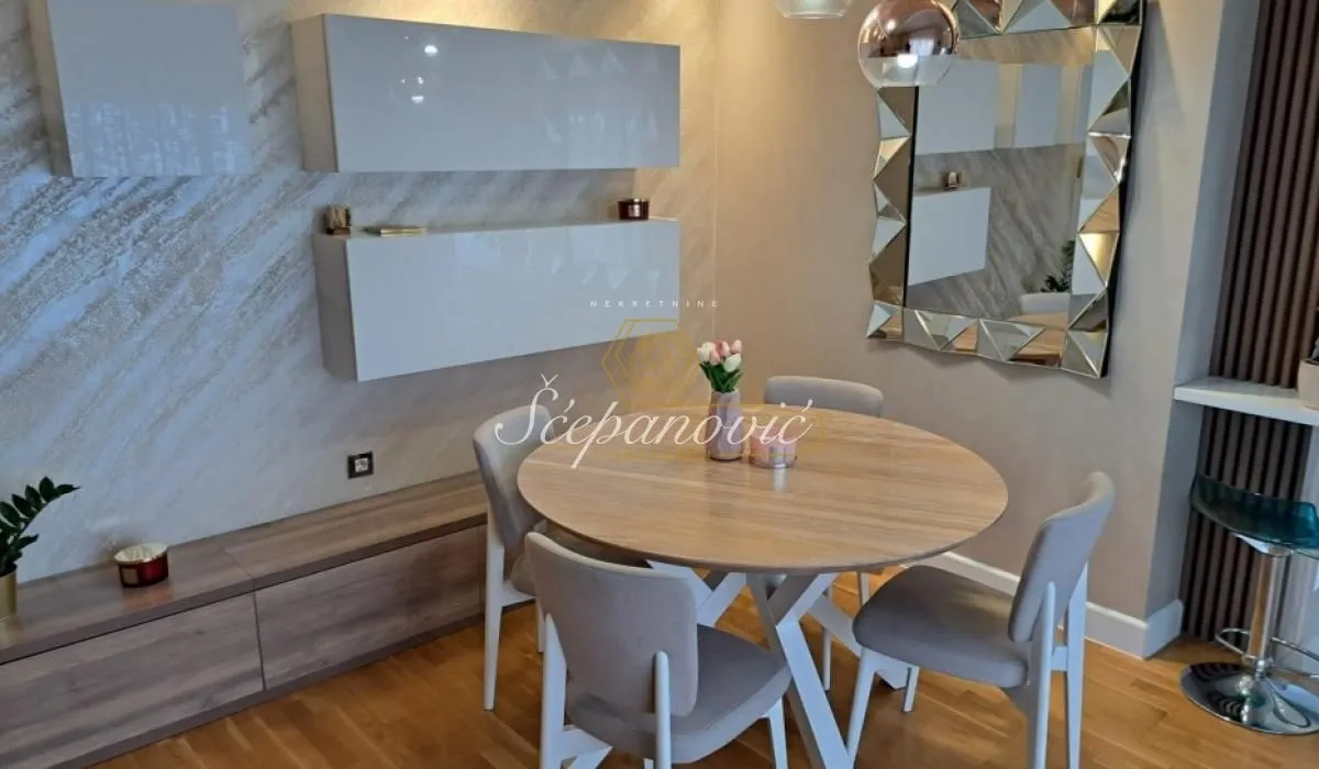 Prodaja, trosoban stan, 87m², Nova Detelinara, Novi Sad Sve Podlokacije