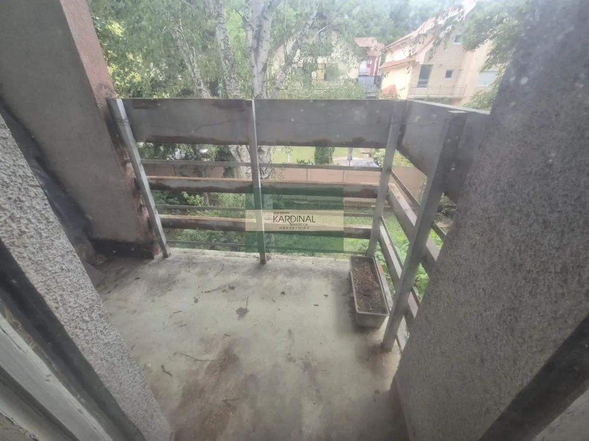 Prodaja, dvosoban stan, 65m², Strelište, Jagodina