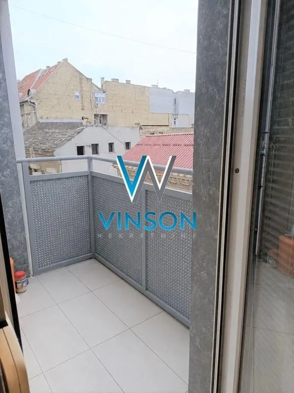 Izdavanje, trosoban stan, 73m², Centar, Novi Sad
