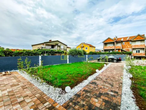 Prodaja, kuća, 150m², Donja Gorica, Podgorica - image 12