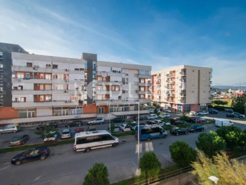 Izdavanje, garsonjera, 30m², Tuški Put, Podgorica - image 9